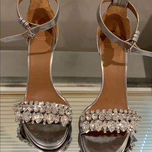 Givenchy silver heel